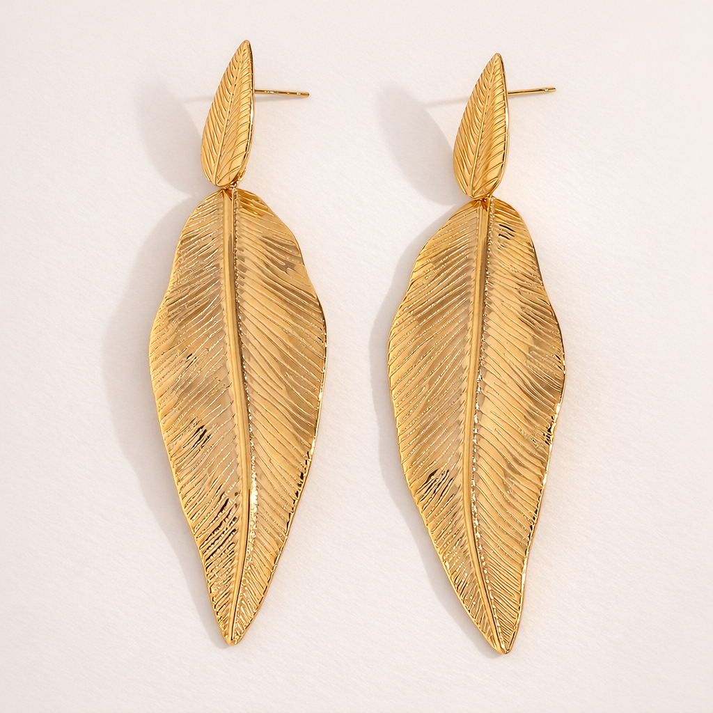 18K Gold Leaf Drop Earrings – Elegant Nature‑Inspired Design
